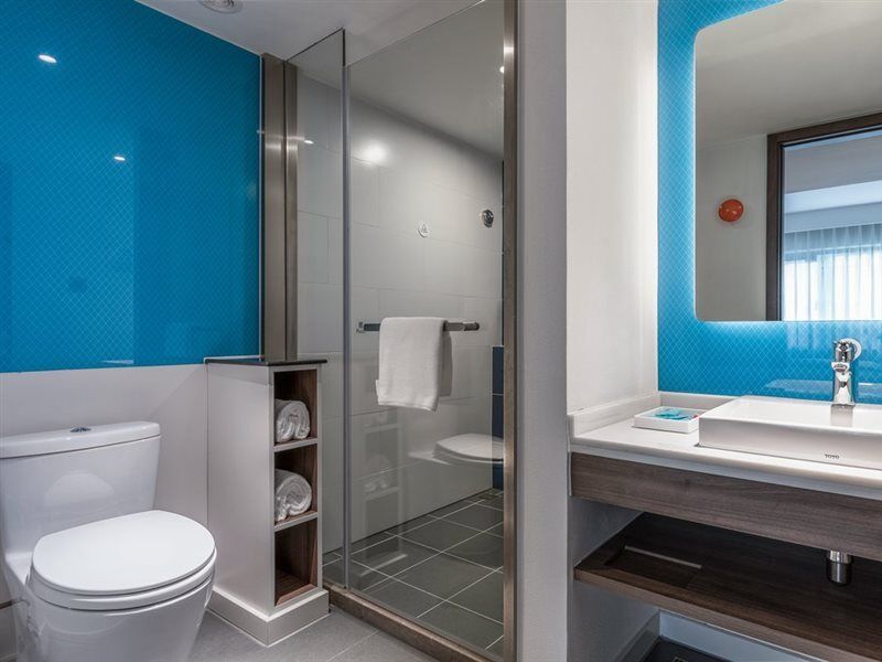 Holiday Inn Express Ningbo City Center By Ihg Exterior photo