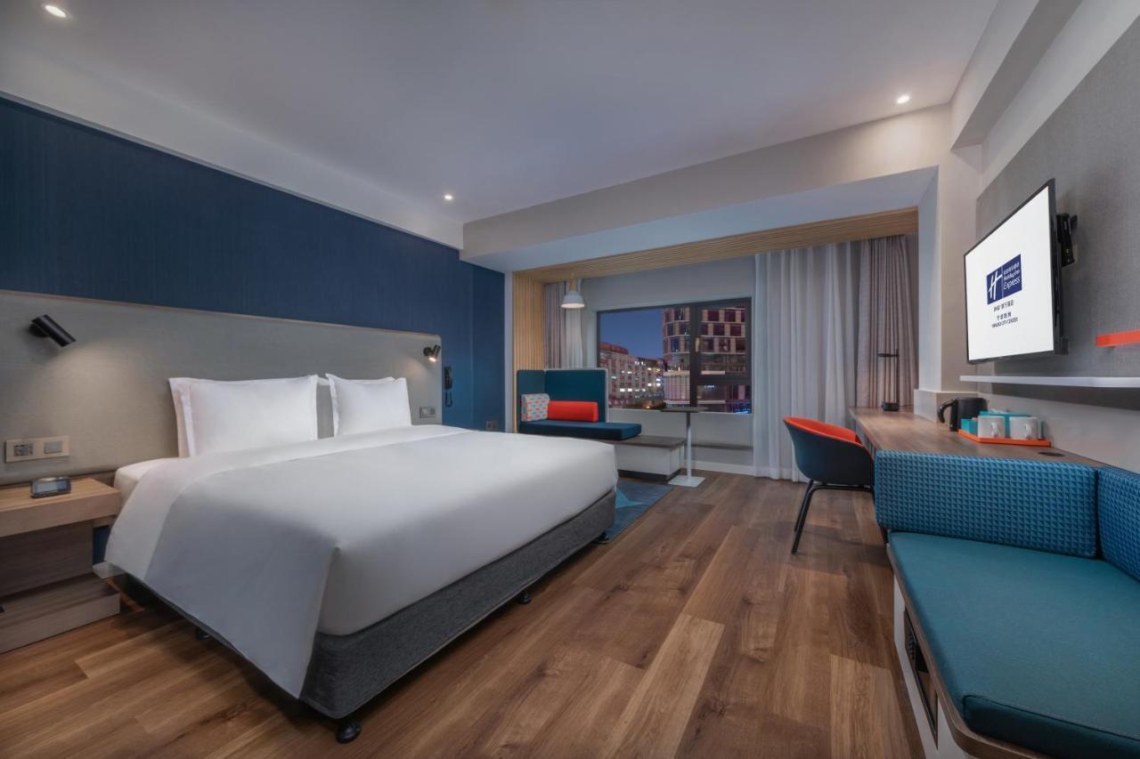 Holiday Inn Express Ningbo City Center By Ihg Exterior photo