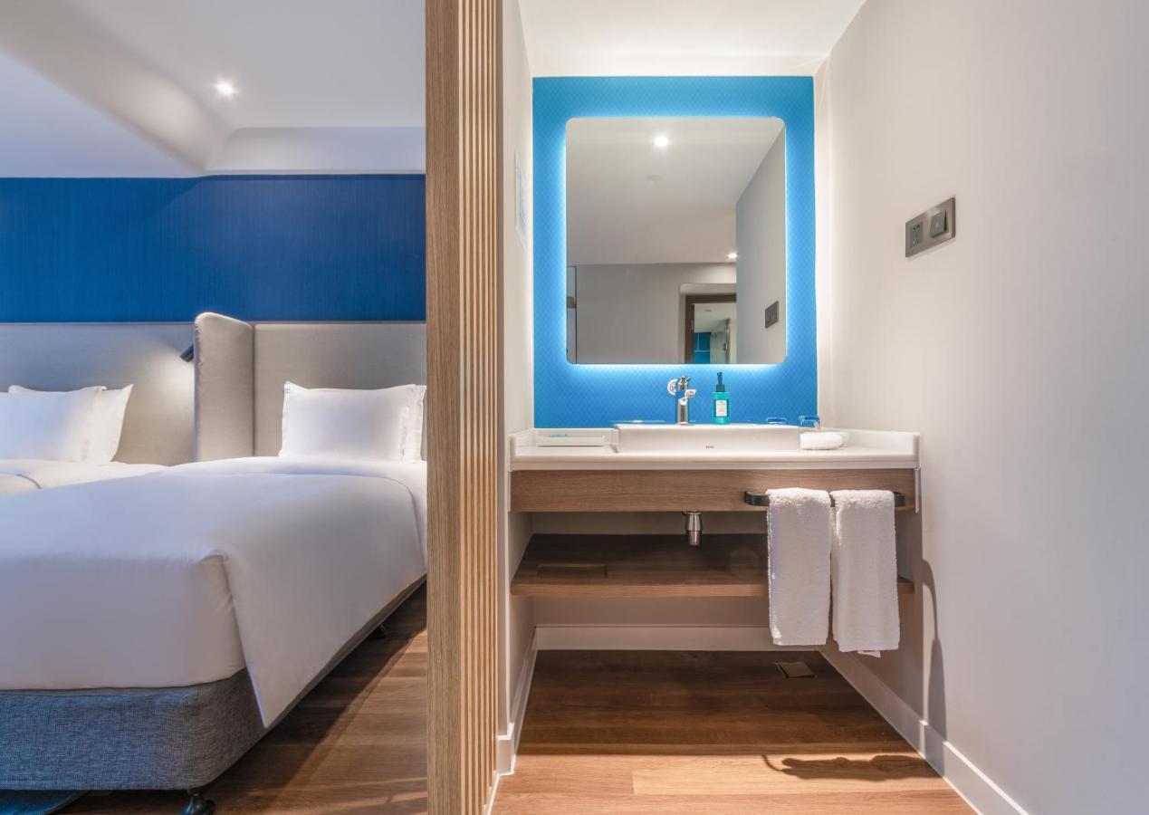 Holiday Inn Express Ningbo City Center By Ihg Exterior photo